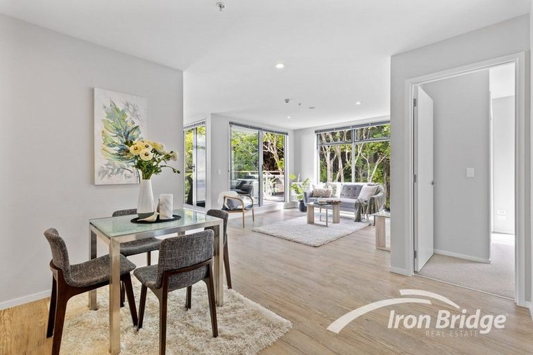 Photo of property in Norfolk Apartments, 308/19 Bute Road, Browns Bay, Auckland, 0630