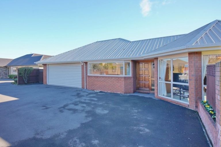 Photo of property in 43 Rempstone Drive, Halswell, Christchurch, 8025