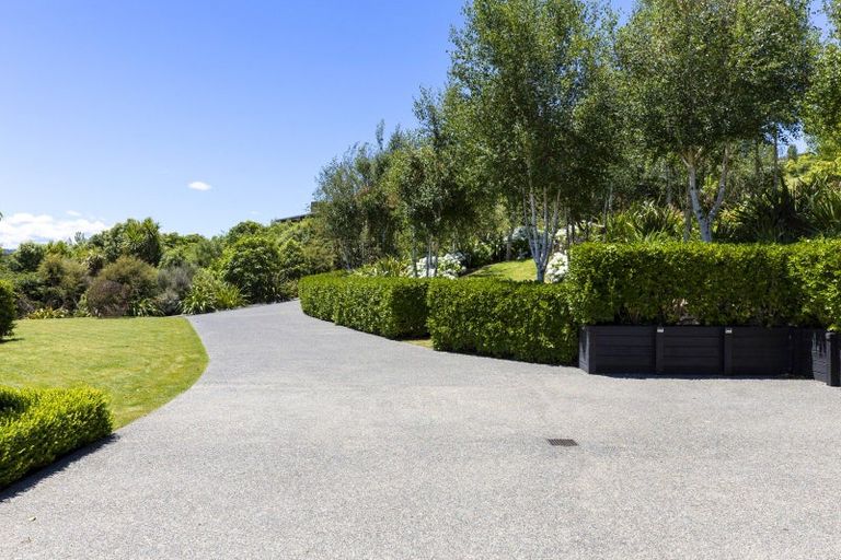 Photo of property in 35 Locheagles Rise, Kinloch, Taupo, 3377
