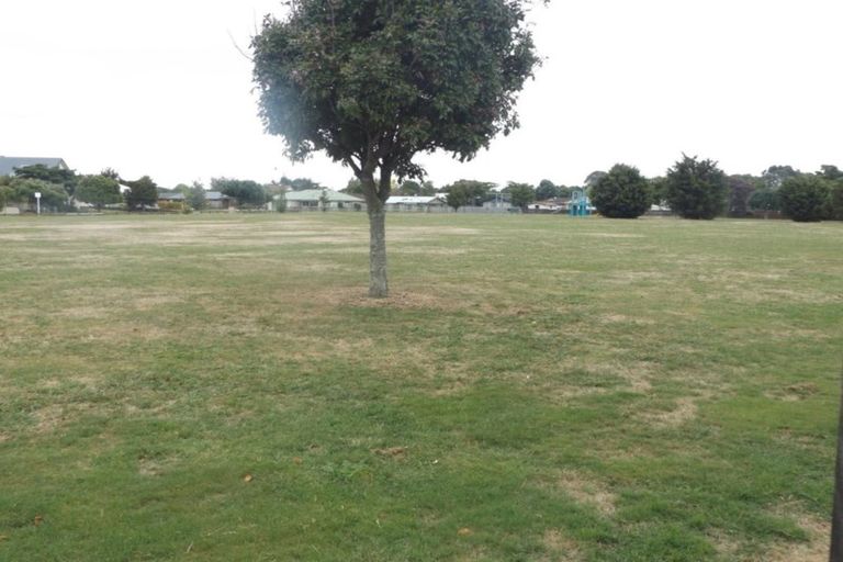 Photo of property in 32 Mears Road, St Andrews, Hamilton, 3200