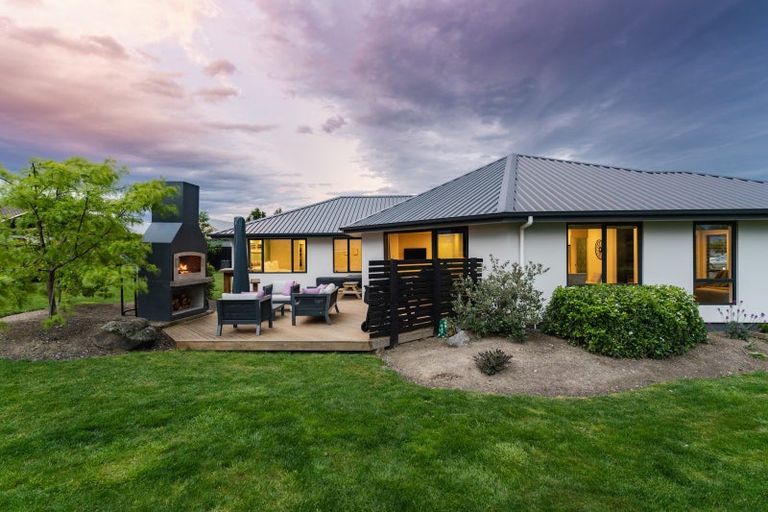 Photo of property in 13 Three Kings Court, Outram, 9019