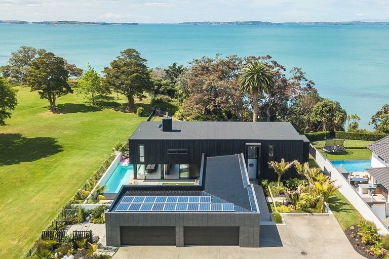 Photo of property in 36 Oceania Place, Mellons Bay, Auckland, 2014