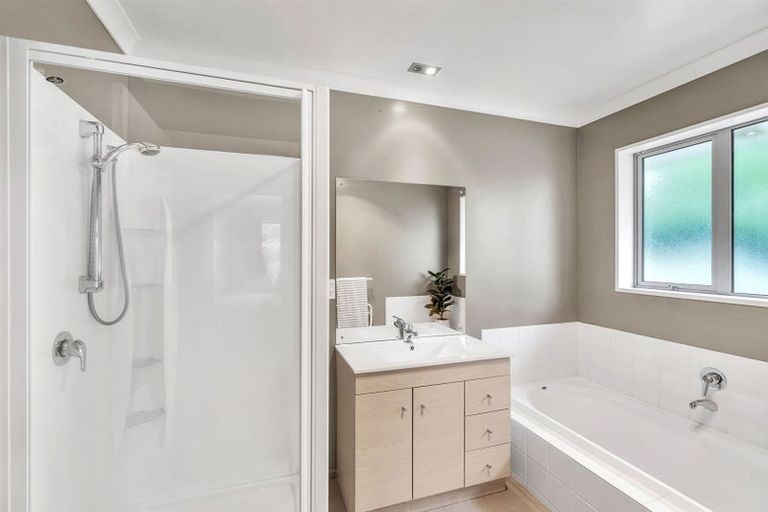 Photo of property in 52 Dryden Avenue, Rolleston, 7614