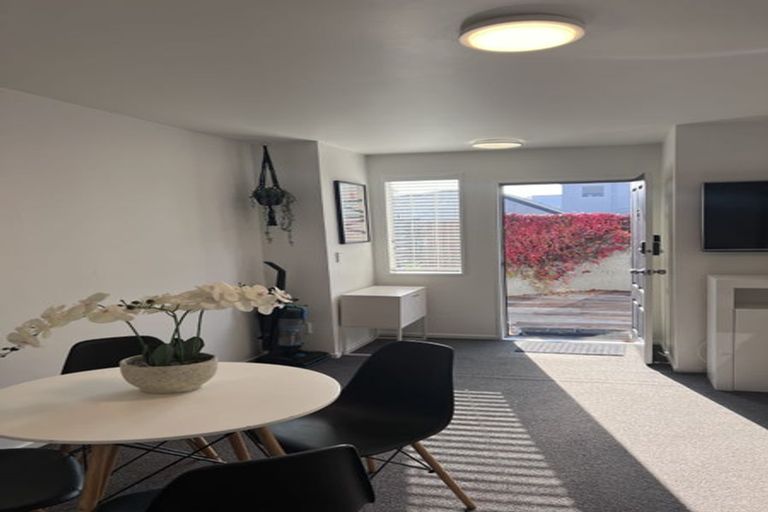 Photo of property in 5/270 Kilmore Street, Christchurch Central, Christchurch, 8011