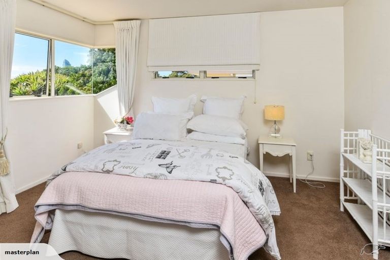 Photo of property in 2/36 Francis Street, Hauraki, Auckland, 0622