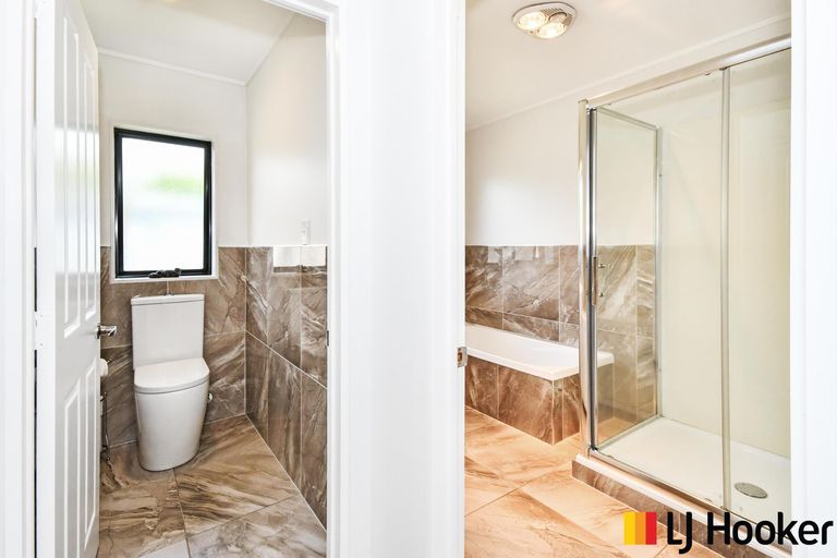 Photo of property in 1 Mull Place, Wattle Downs, Auckland, 2103