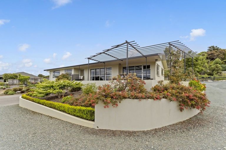 Photo of property in 53 Pomona Road, Ruby Bay, Upper Moutere, 7173