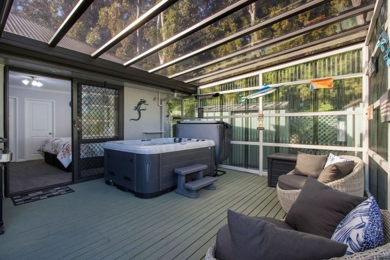 Photo of property in 10 Bransley Grove, Katikati, 3129