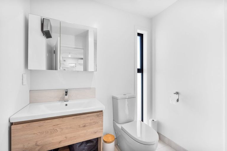 Photo of property in 163a Marine Parade, New Brighton, Christchurch, 8083