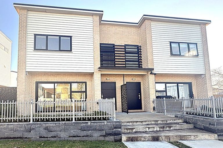 Photo of property in 40a Kervil Avenue, Te Atatu Peninsula, Auckland, 0610