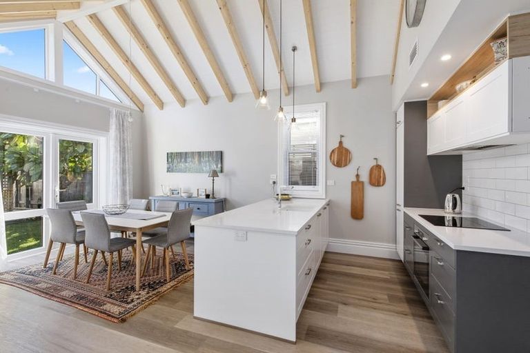 Photo of property in 23 Aurora Street, Petone, Lower Hutt, 5012