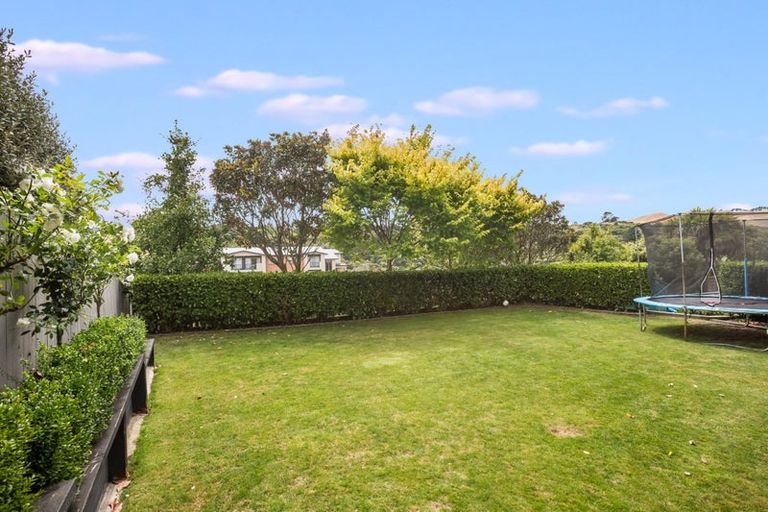 Photo of property in 11 Te Puia Drive, Aotea, Porirua, 5024