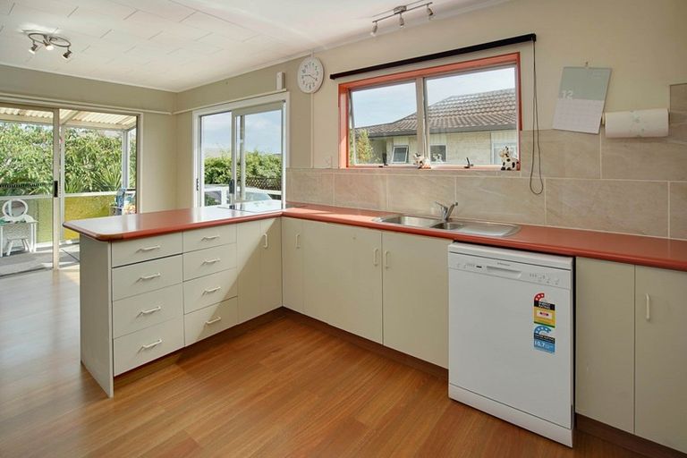 Photo of property in 2/51 Fergusson Street, Stoke, Nelson, 7011