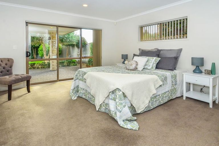 Photo of property in 24 Kauri Road, Pukekohe, 2120
