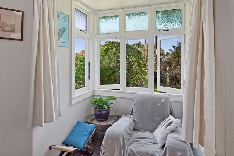 Photo of property in 16 Rangiuru Road, Otaki Beach, Otaki, 5512