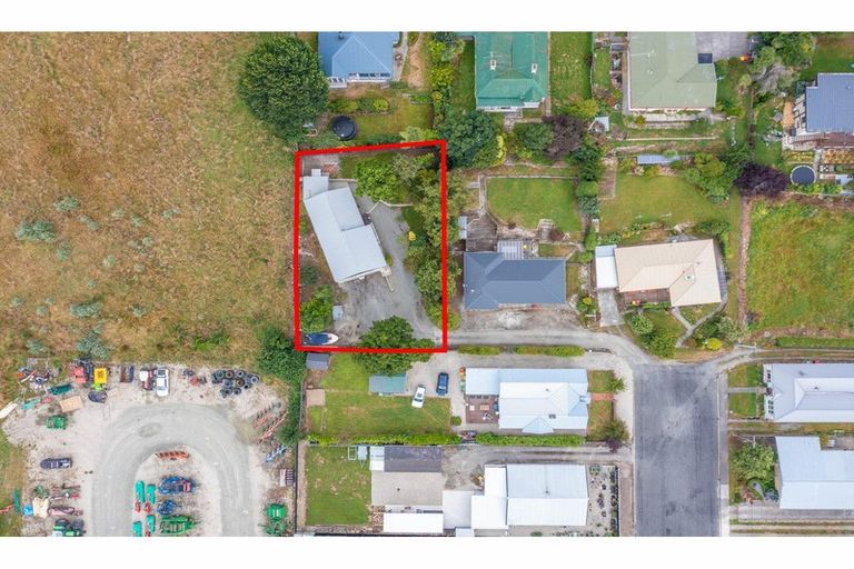 Photo of property in 12 Howard Street, Gore, 9710