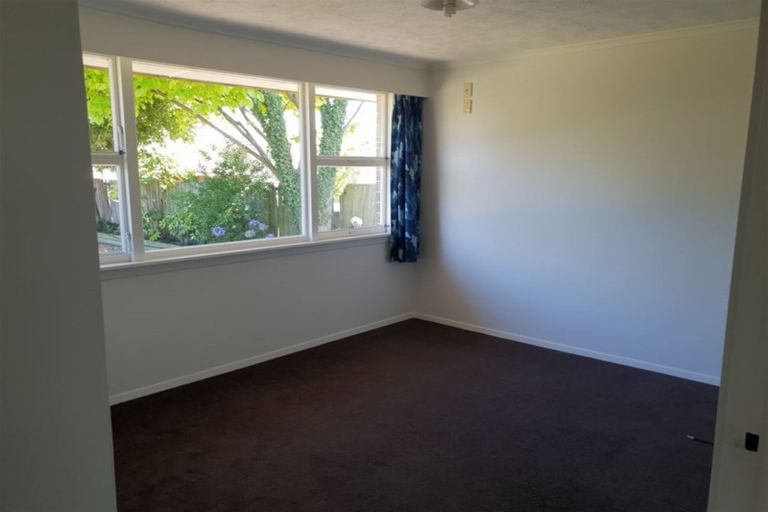 Photo of property in 32 Golf Links Road, Shirley, Christchurch, 8061