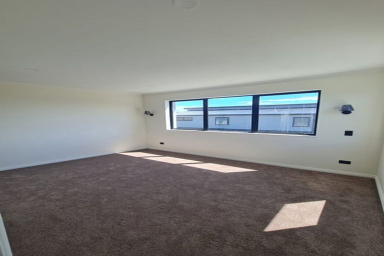 Photo of property in 23 Francesco Drive, Karaka, Papakura, 2113