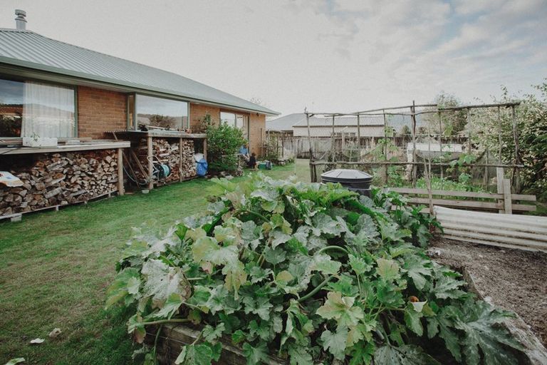 Photo of property in 17 Pekanga Drive, Fox Glacier, 7886