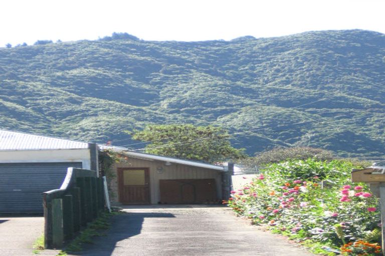 Photo of property in 10 Davis Crescent, Elderslea, Upper Hutt, 5018