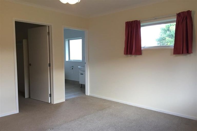Photo of property in 42a Tauraroa Road, Maungakaramea, Whangarei, 0178