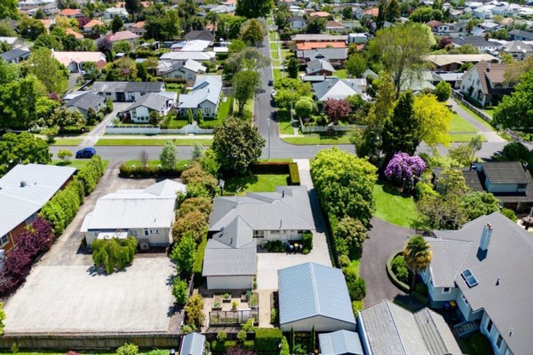 Photo of property in 69 Princes Street, Cambridge, 3434