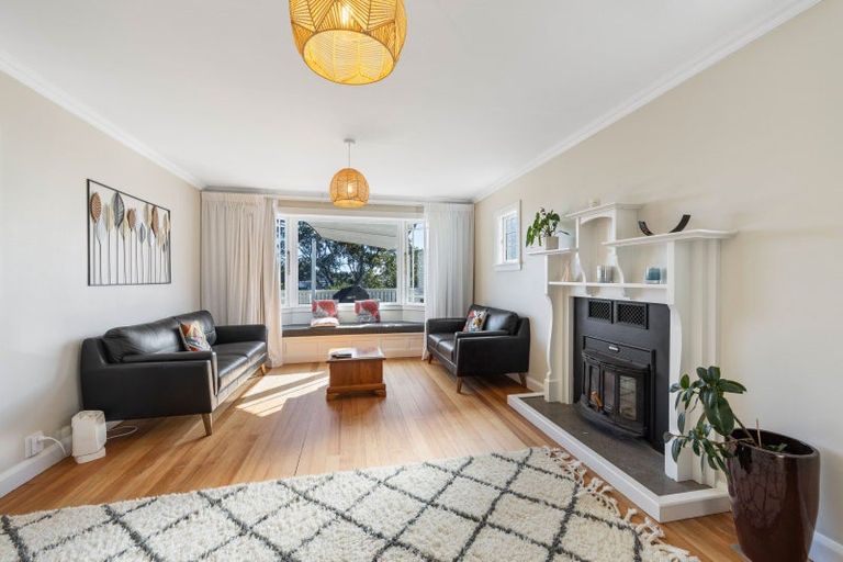 Photo of property in 26 Baring Terrace, Strandon, New Plymouth, 4312