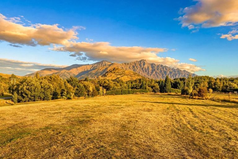 Photo of property in 16 Station Rise, Dalefield, 9371