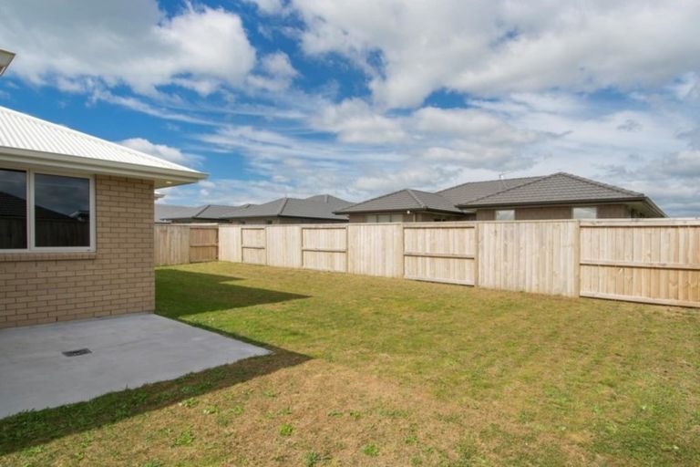 Photo of property in 29 Livingstone Drive, Papamoa Beach, Papamoa, 3118