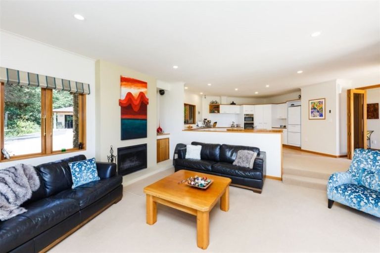 Photo of property in 516 Turitea Road, Turitea, Palmerston North, 4472