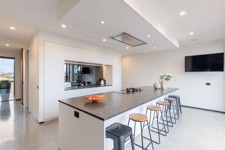 Photo of property in 83 The Esplanade, Pegasus, 7612