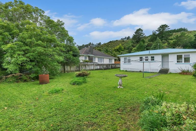Photo of property in 58 Coast Road, Wainuiomata, Lower Hutt, 5014