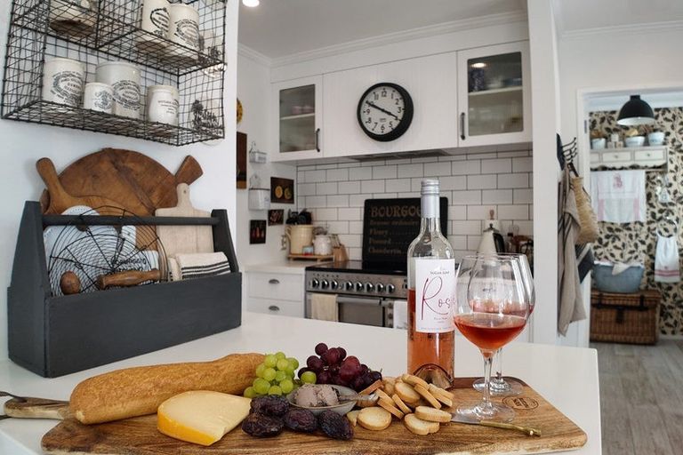 Photo of property in 25 Hall Street, Cambridge, 3434