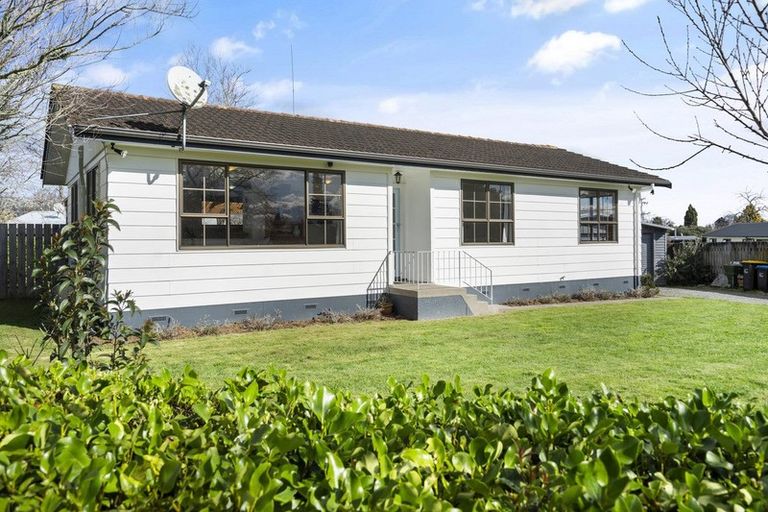 Photo of property in 14 Sargeson Place, Leamington, Cambridge, 3432