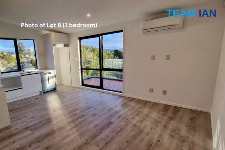 Photo of property in 8/18 Sylvan Crescent, Te Atatu South, Auckland, 0610