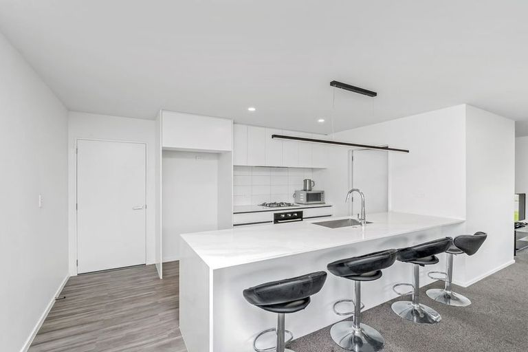 Photo of property in 17 Lewis Crescent, Rolleston, 7614