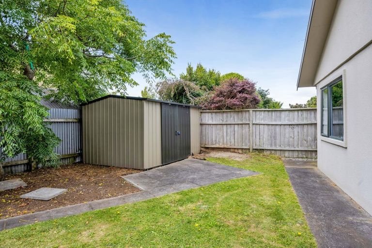 Photo of property in 3 Beech Place, Hawera, 4610