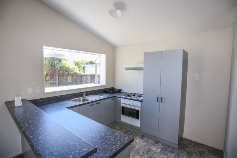 Photo of property in 190a Wainoni Road, Avondale, Christchurch, 8061