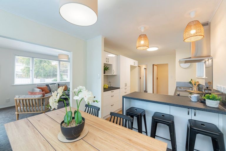 Photo of property in 64 Jillett Street, Titahi Bay, Porirua, 5022