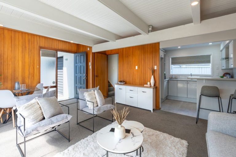 Photo of property in 3/179 Marine Parade, New Brighton, Christchurch, 8083