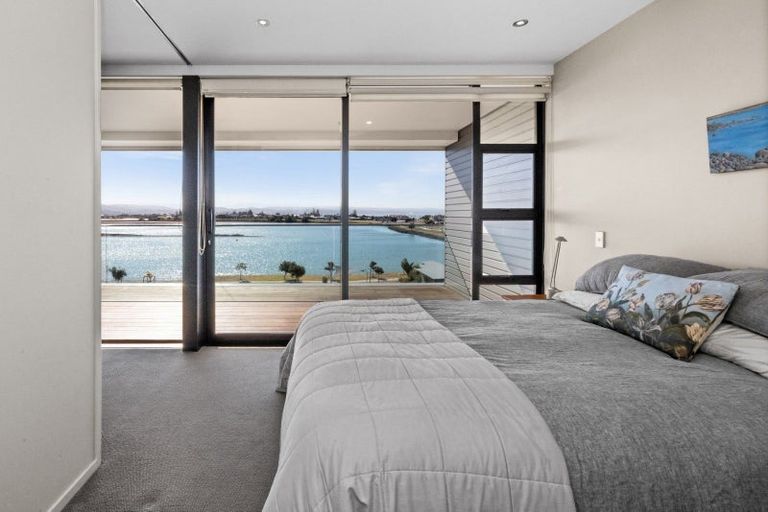 Photo of property in 503/7 Humber Street, Pandora, Napier, 4110