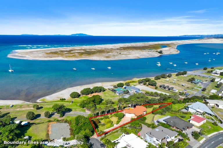 Photo of property in 4 Doris Street, Mangawhai Heads, Mangawhai, 0505