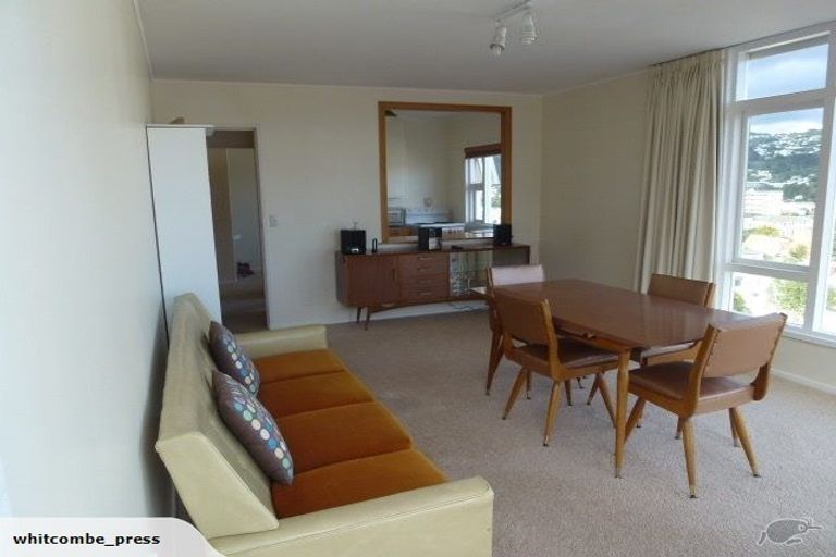 Photo of property in 8/2 Scarborough Terrace, Mount Victoria, Wellington, 6011