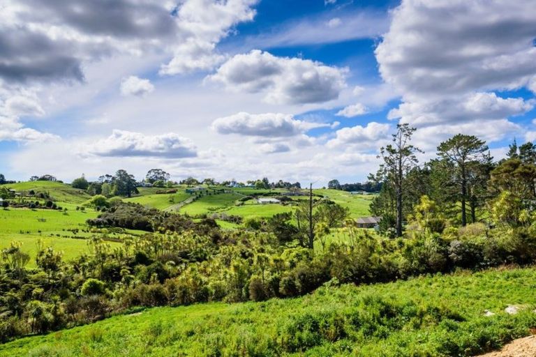 Photo of property in 98 Screen Road, Coatesville, 0793