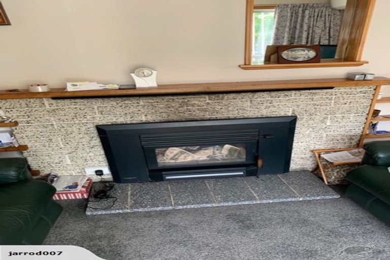 Photo of property in 23 Dunstan Street, Clyde, 9330