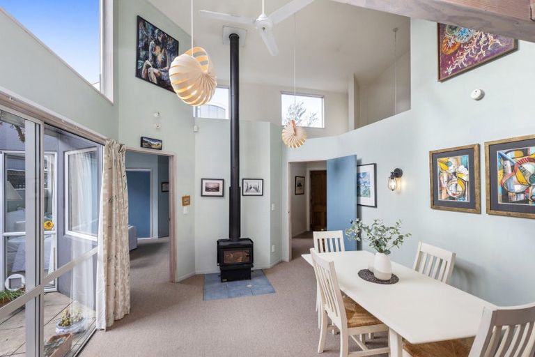 Photo of property in 2/18 Darvel Street, Riccarton, Christchurch, 8011