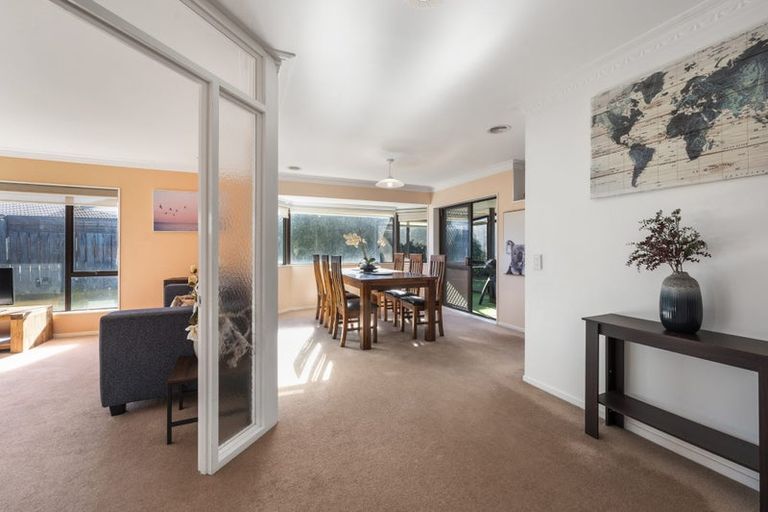 Photo of property in 19 Robertson Street, Glenholme, Rotorua, 3010