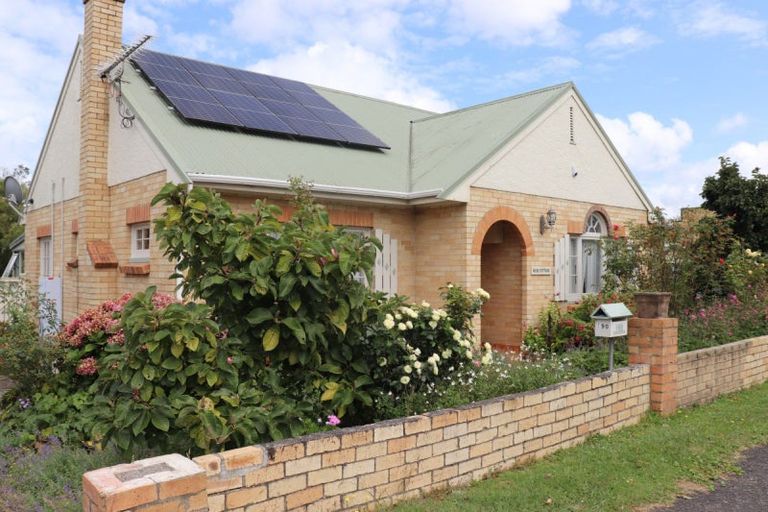 Photo of property in 190 Great South Road, Huntly, 3700