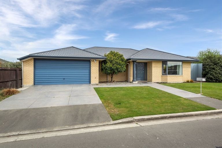 Photo of property in 9 Sweet Waters Place, Woolston, Christchurch, 8023