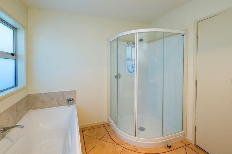 Photo of property in 7 Kilsby Place, Levin, 5510